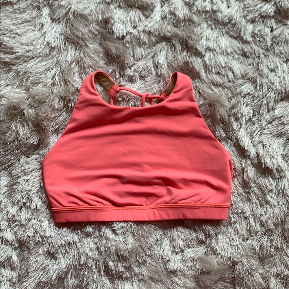 Lululemon high neck sports bra